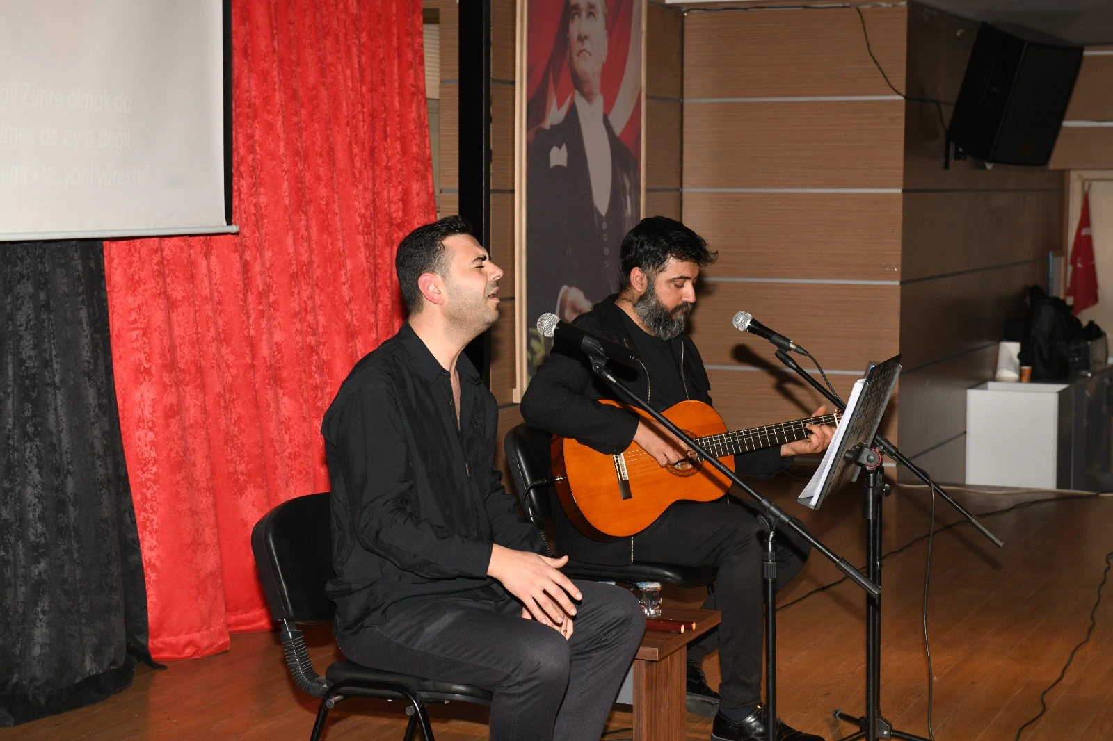 Müzi̇k Di̇nleti̇si̇ (3)