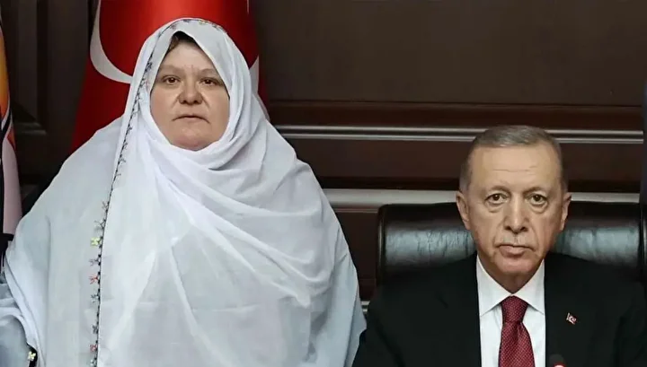 Zeynep Güneş Akgün Kimdir