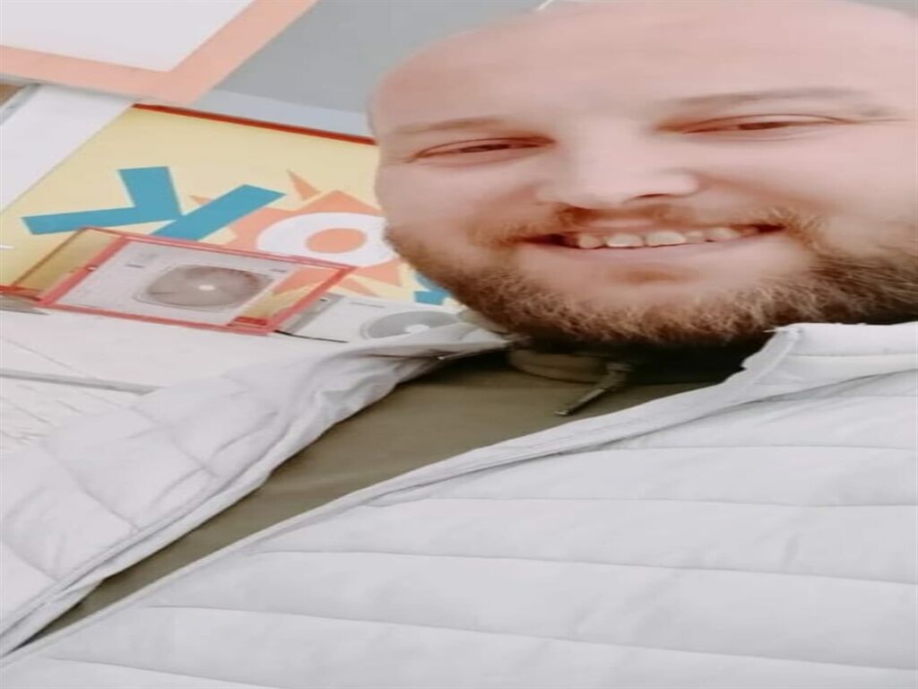 1240334