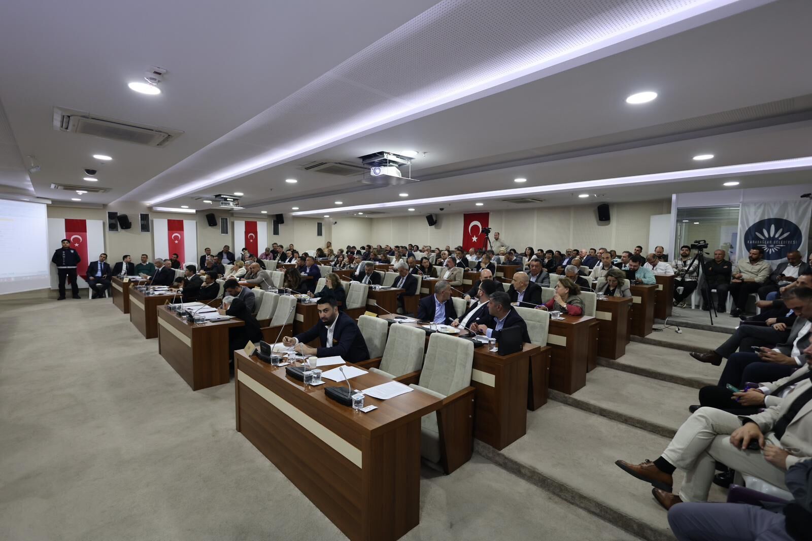 Karabağlar Belediyesi Nisan Ayı Meclisi (3)