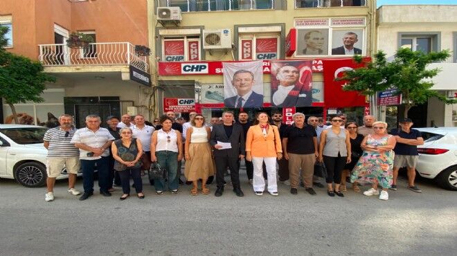 C H P Seferihisar Da Toplu Istifa Y E N I Parti Ye Geciyorlar 197070